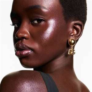 An Exclusive Makeup Masterclass: Woolworths x Dolce&Gabbana