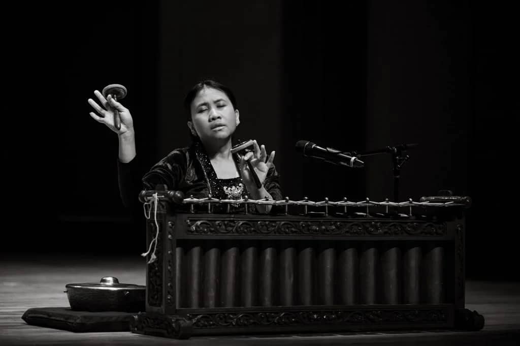 Peni Candra Rini with Shahzad Ismaily & Andy McGraw / Alex Koi x Kirin McElwain
