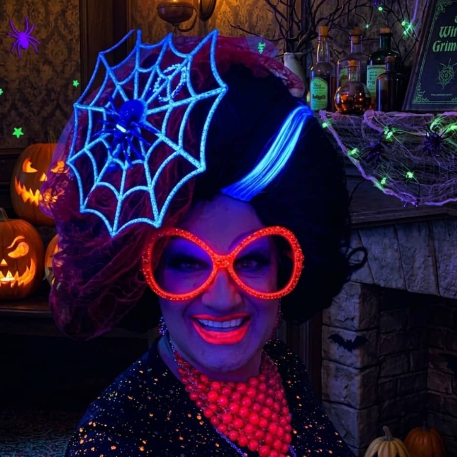 Halloween Glow in The Dark Draw with a Drag Queen Workshop