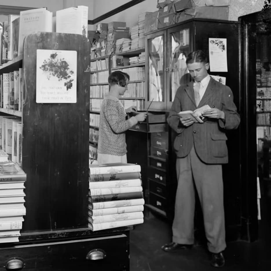 Collection Conversations at Ultimo Research Library - Diwali