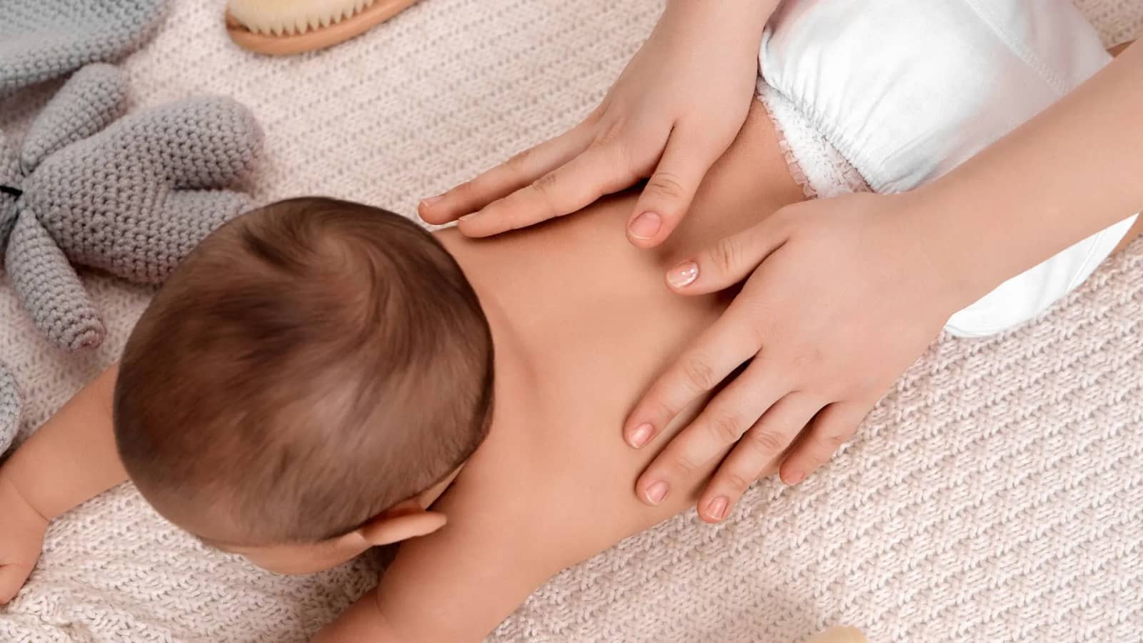 Matinées parent-bébé : Massage du bébé
