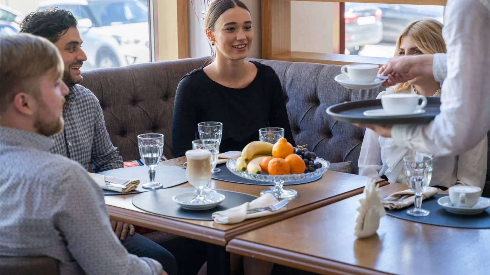 Sunday Brunch in Amsterdam: Make New Friends