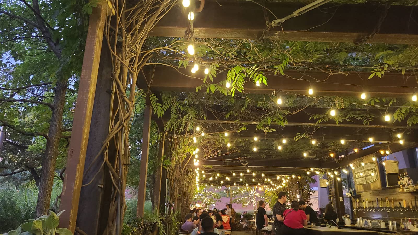 Return to the Independence Beer Garden (with the Art Appreciation Group)