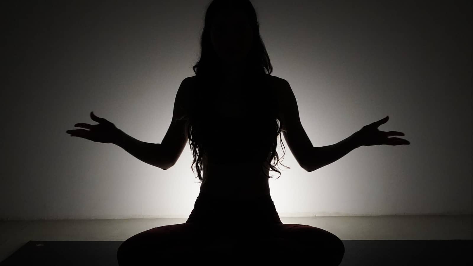 Detox Kundalini Yoga with Daya