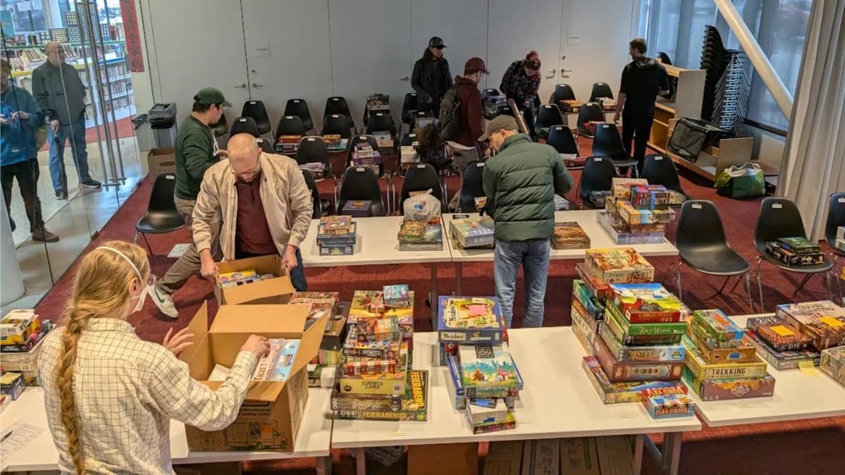 Board Games at Chinatown Public Library (Extended) and Math Trade
