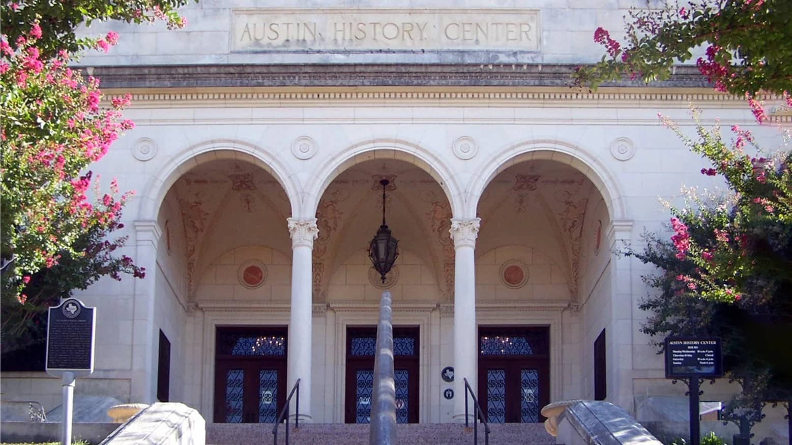 Austin History Center Paint Out