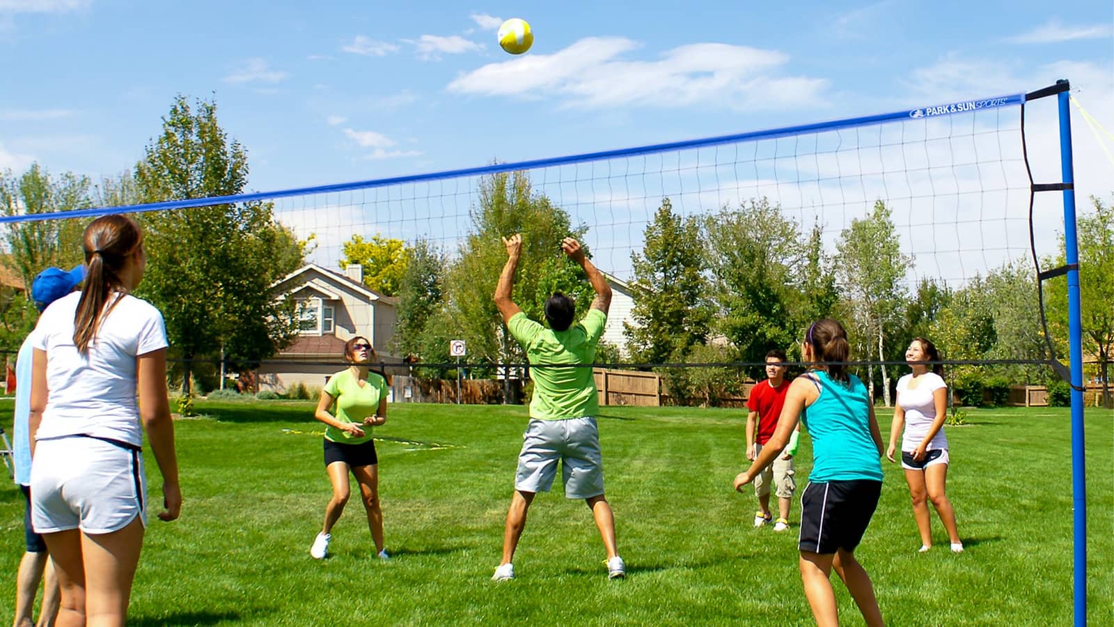 Wednesday Outdoor Volleyball In The Park
