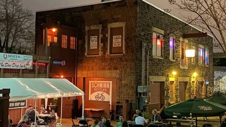Dew Drop Inn