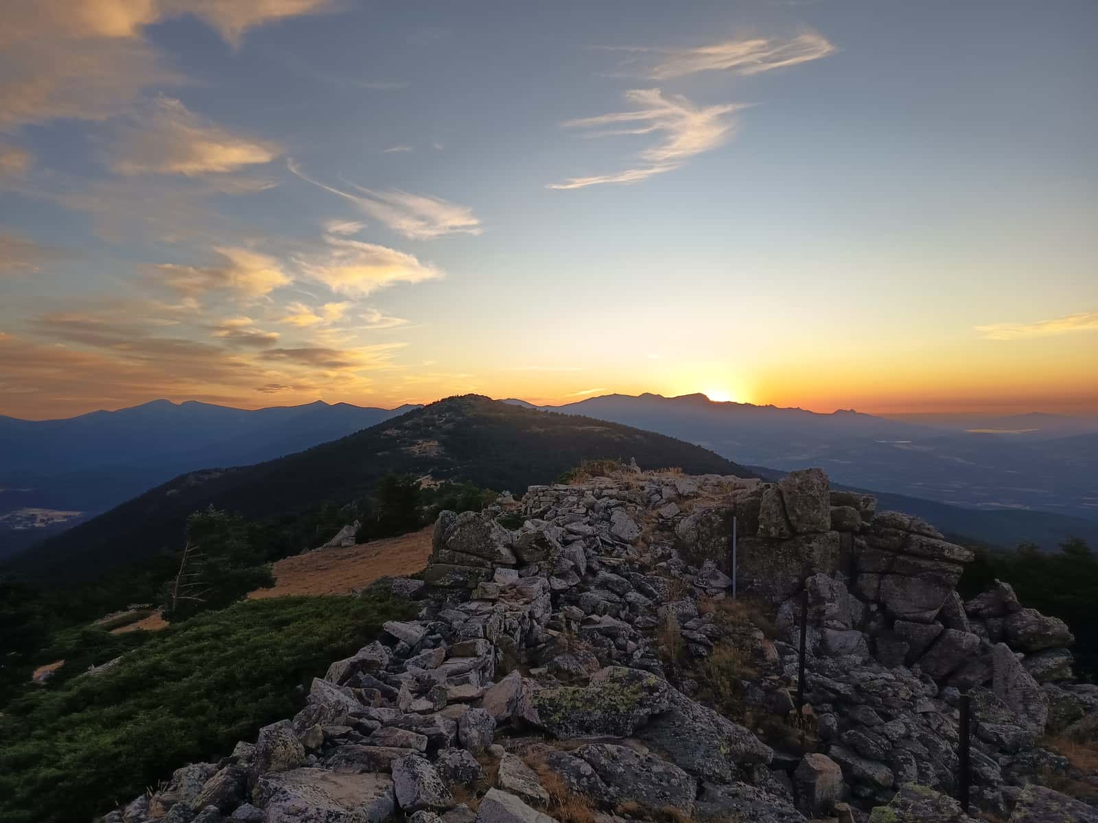 07/08 🥾 Ruta Senderismo al Atardecer en Cabeza Lijar (Nivel Fácil) | Madrid