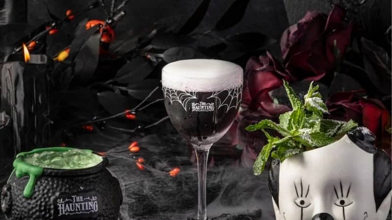 Seasonal Spooky Drinks at the Haunting on Ninth