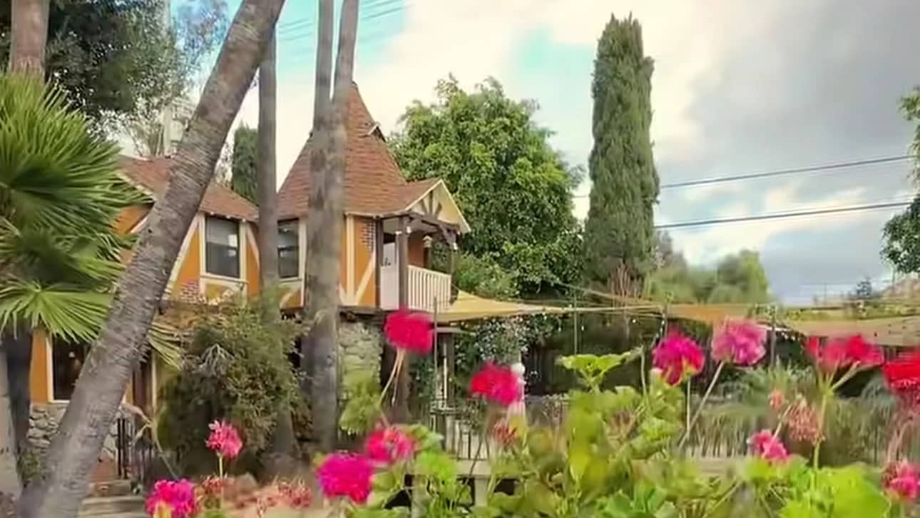 Fascinating Historic Villa Terraza Happy Hour~ Dinner+ Live Music: SHADOW HILLS