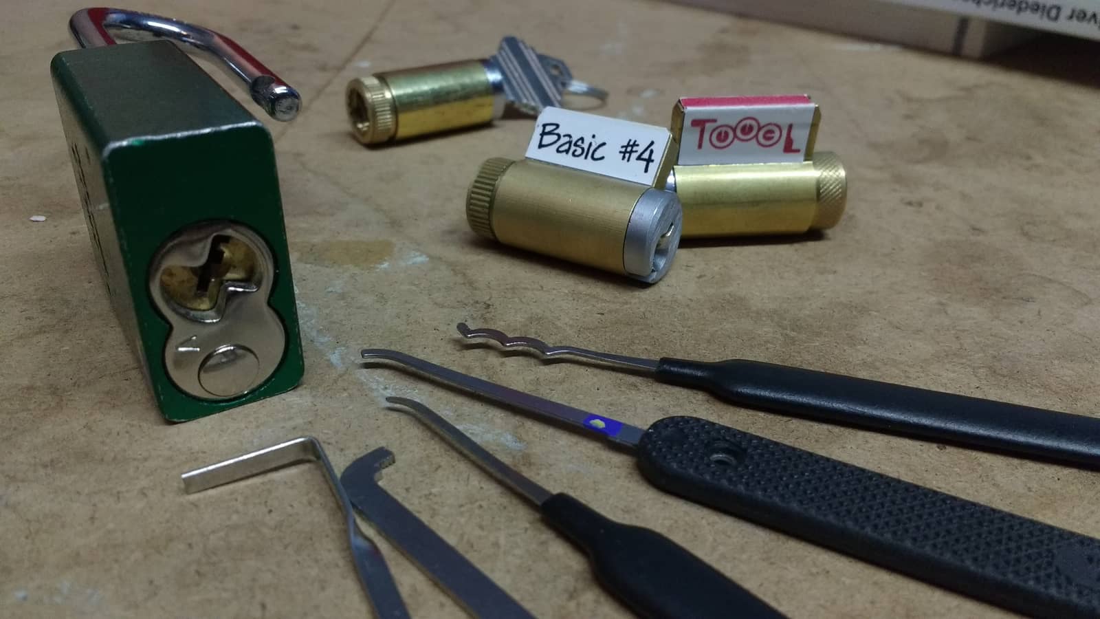 Lockpicking Monthly Meetup