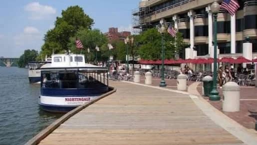 DC Autumn Delights: A River Cruise (& Hike) (Rate: D FUN)