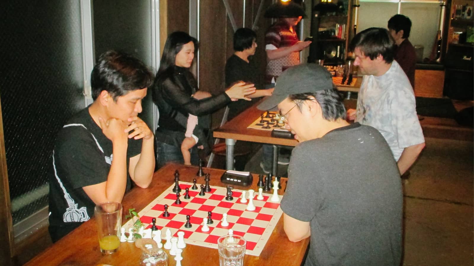 Chess in Koenji on Wednesday