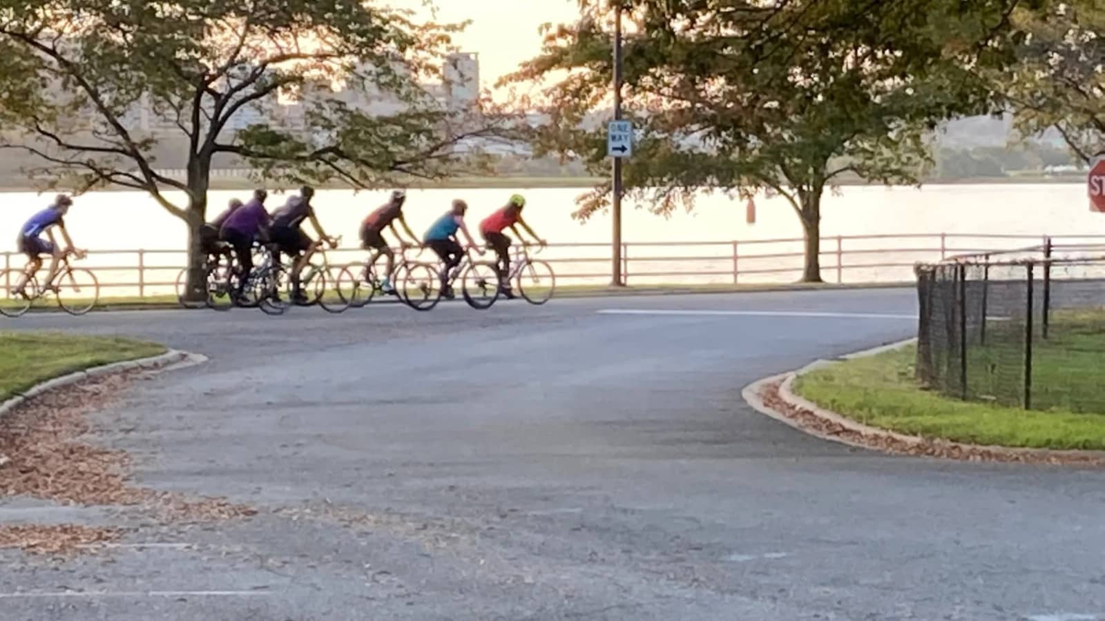 Hains Point to Lafayette Pointer Park - (Easy Like Sunday Morning Ride)