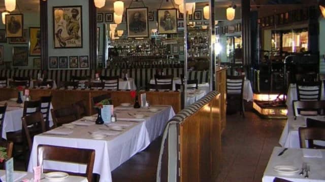 GREEK DINING - THE GREAT GREEK