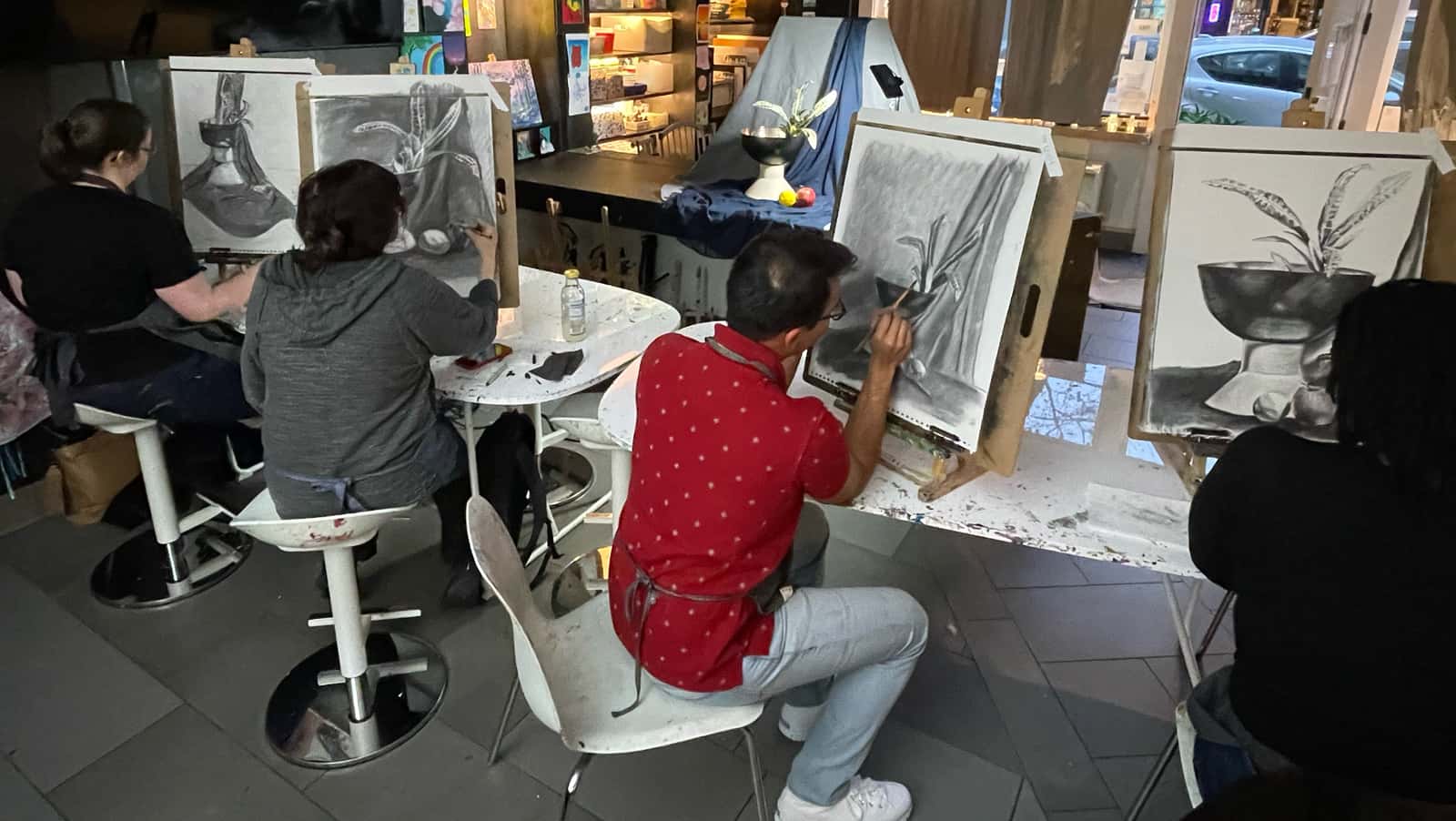 Charcoal Drawing Classes Meet in Art Studio in SF