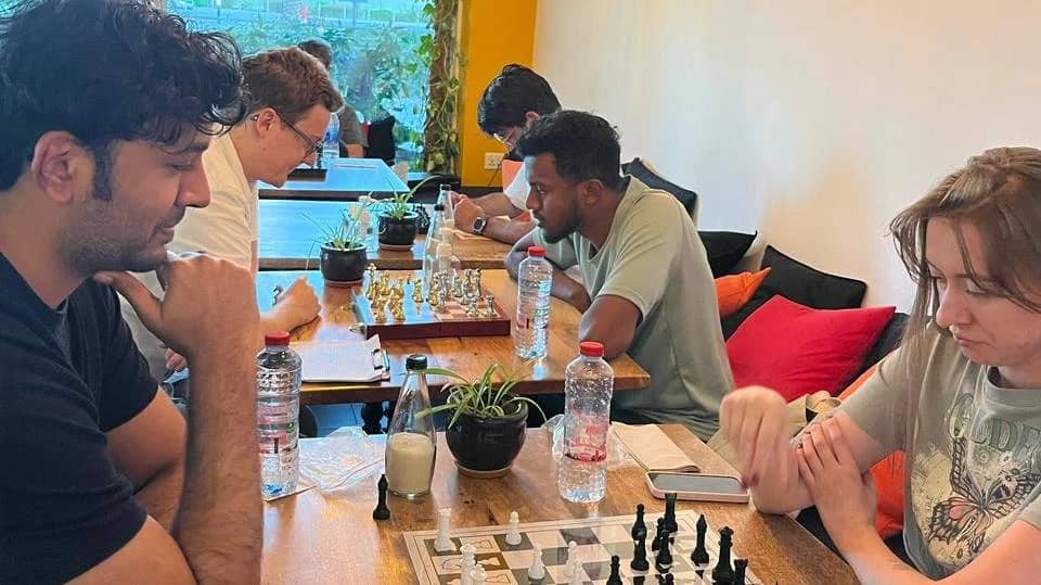 Meet & play chess in JLT