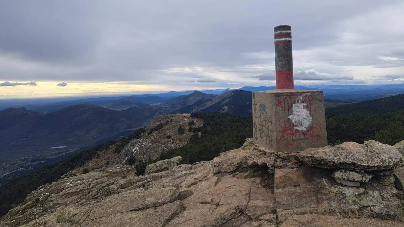 Sab.17 Senderismo al Monte Abantos por hayedo escondido🍂 Niv. Medio