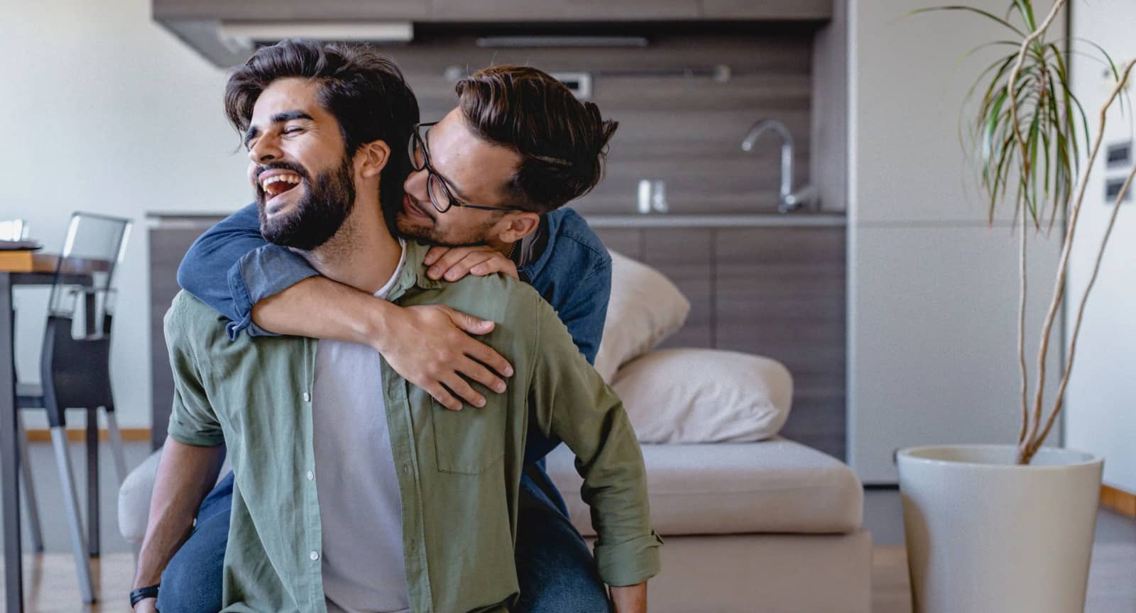 Miami Interactive Gay Speed Dating Circle