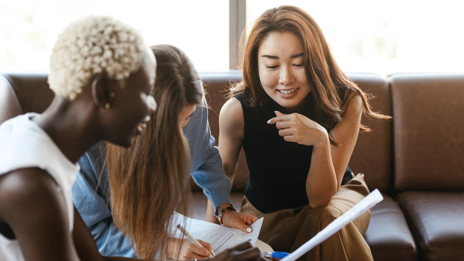 What’s it like to be shy? Let’s meet up and discuss!