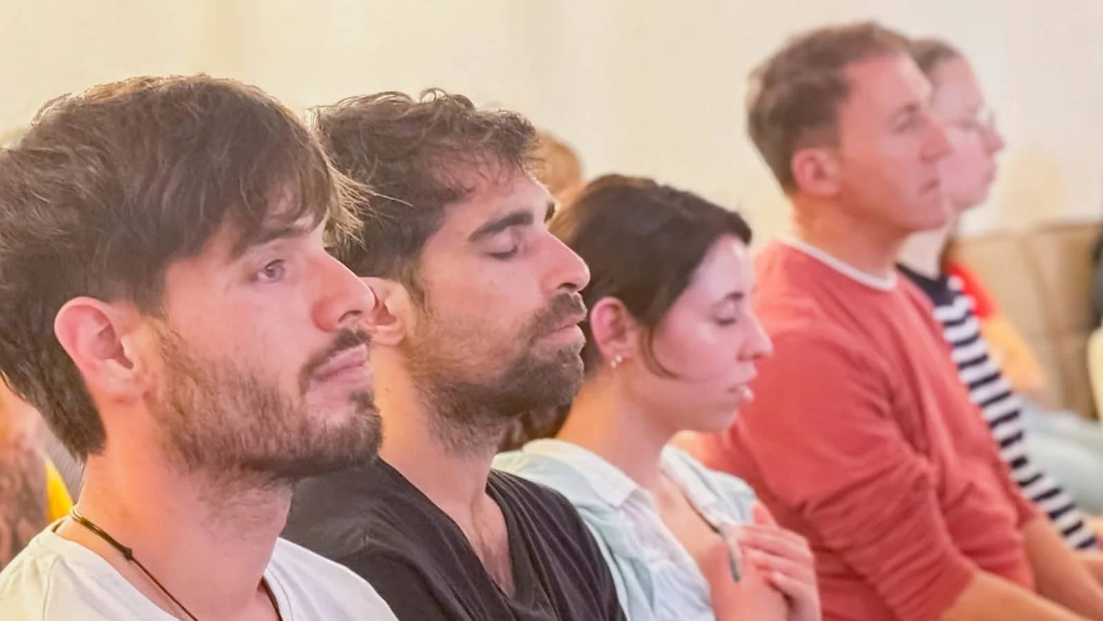 Meditación gratuita. Aprende cómo conectar con tu Paz interior 🌟🙏🏻