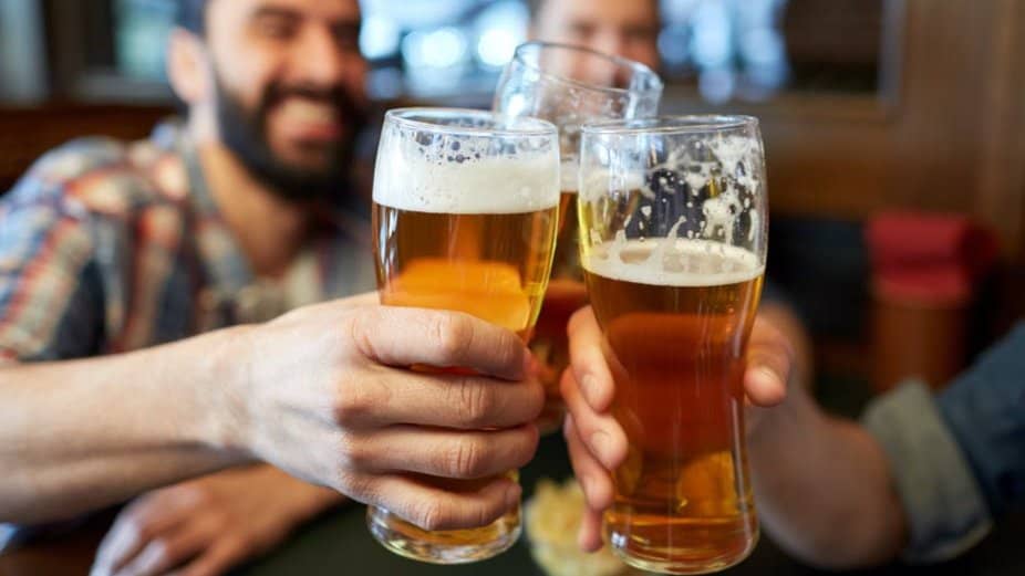 Happy Hour! ✨ Spark New Friendships