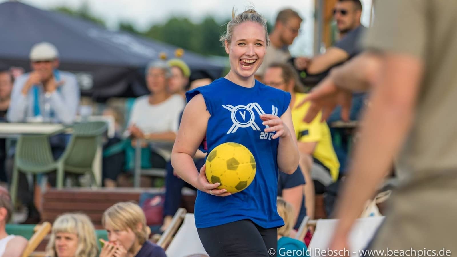 Strandvölkerball (Beach Dodgeball) – Free Fun Social Sport on Sand in Berlin