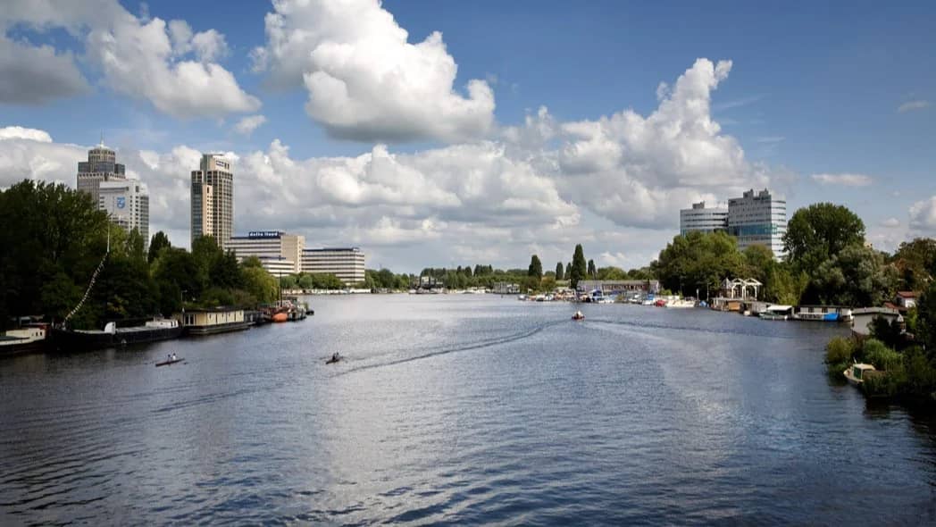 Amstel river 5-10 km walk