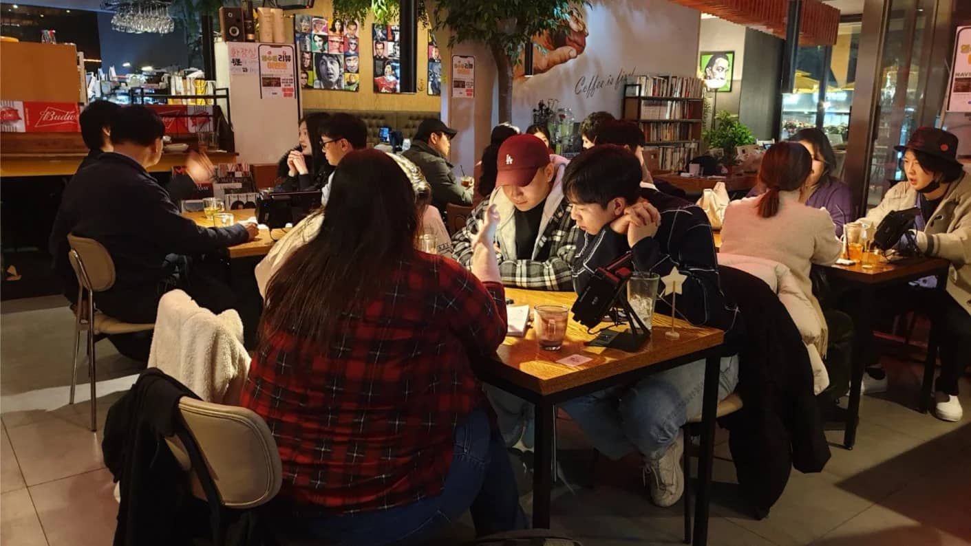 Meet New People from Around the World | Seoul Language Exchange hangout