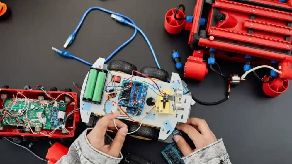 Introduction to Robotics