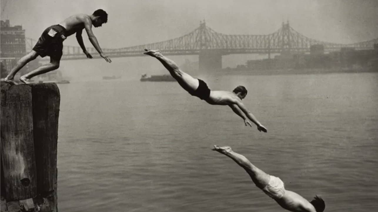 Portrait of a City: A Century of American Photography @ Dulwich Picture Gallery