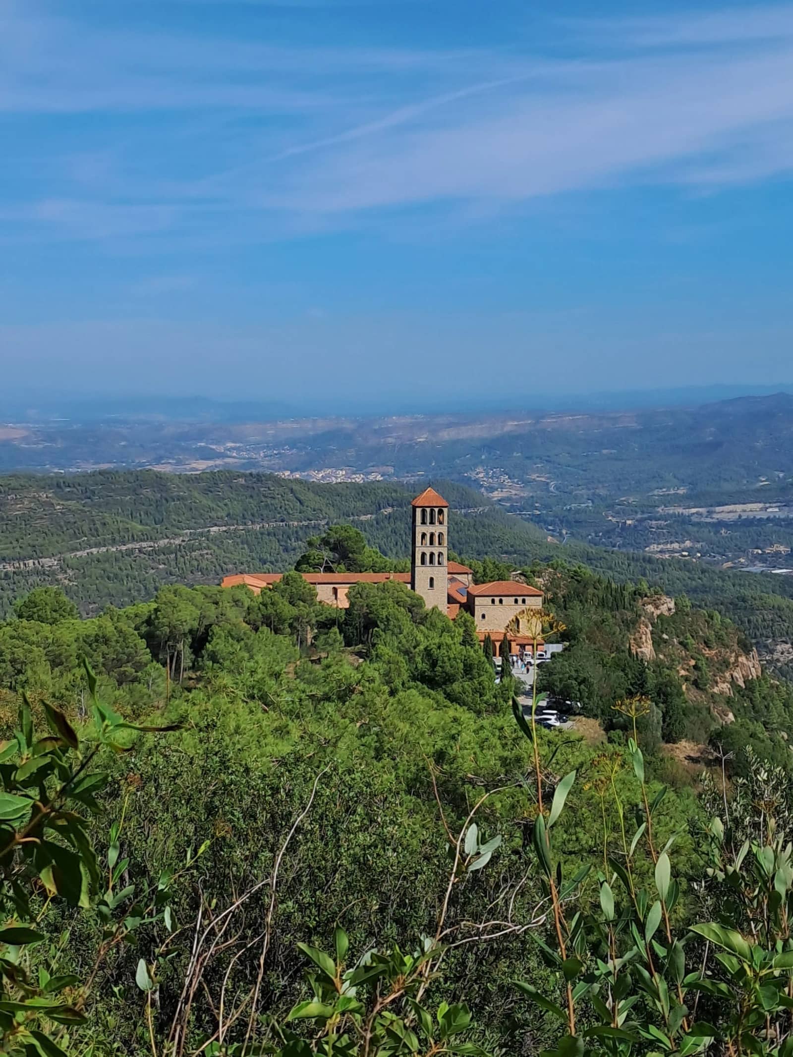 🌲🥾Excursión circular en Montserrat🦎🦔😎