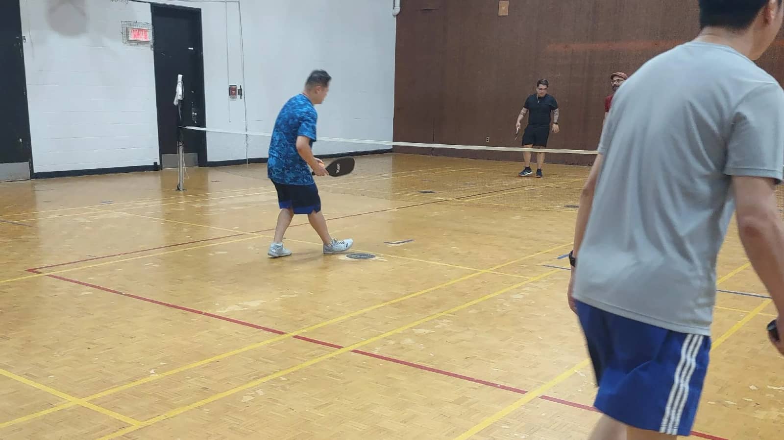 ST HENRI PICKLEBALL(raquet included) Saturday 4-6 PM SAMEDI- ECOLE DES METIERS
