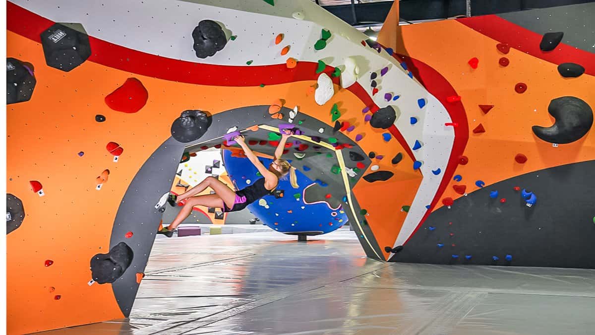Bouldering and Drinks (Beginners Welcome!)