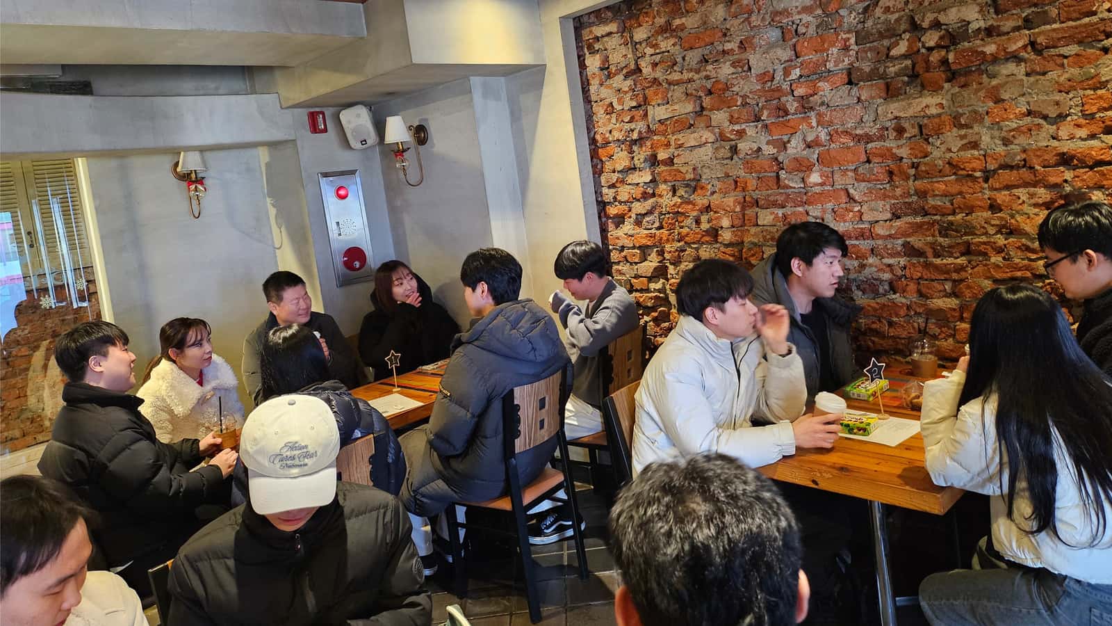 Seoul Language Exchange Community | Make Friends & Practice Korean English