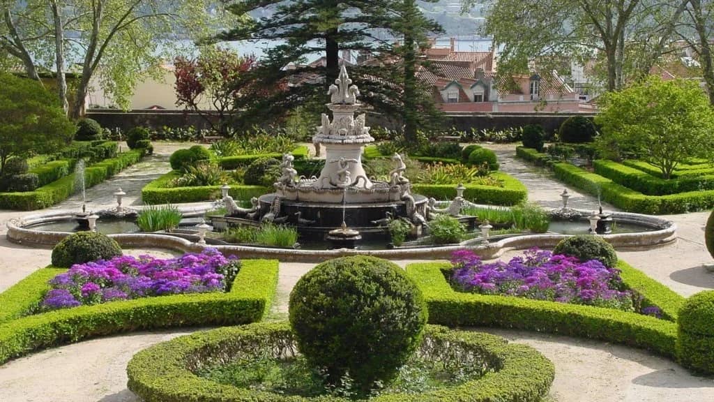 🍂 Lisbon Foodie Club: XXIII Festa do Outono – Botanical Garden & Street Food!