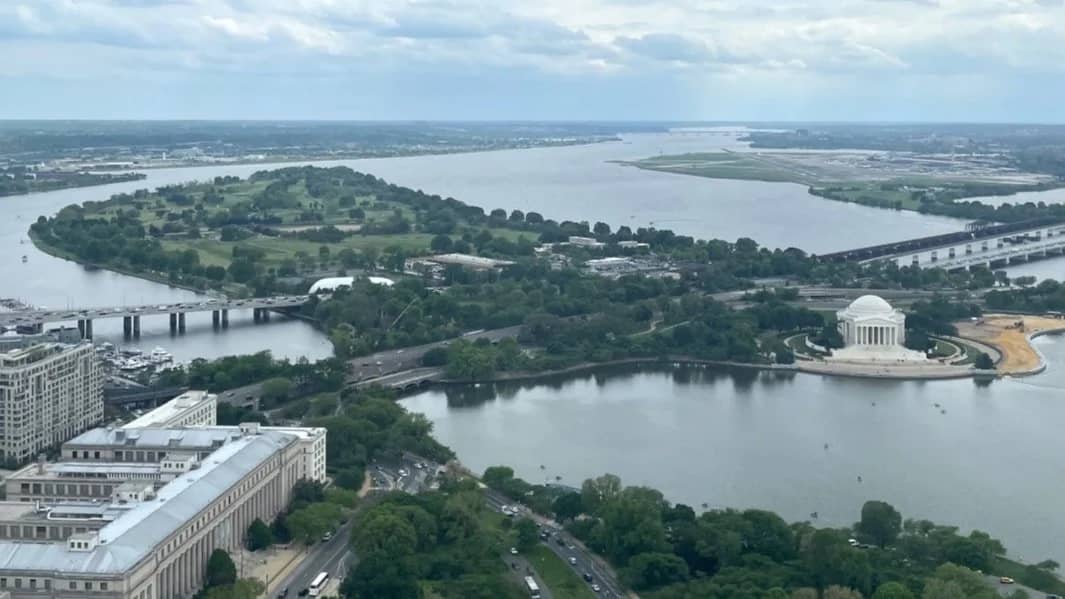 Gravelly Point-Tidal Basin-Hains Point Loop (Rate: C)