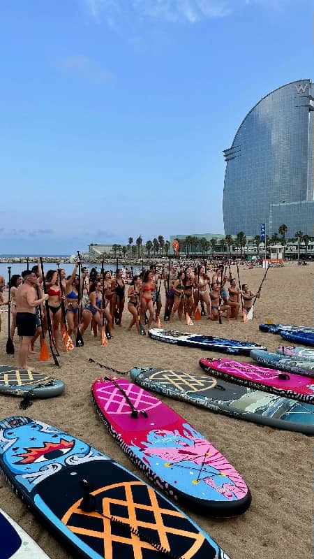 PADDLE SURF EXPERIENCE 🏄♂️🌊 + D9 PARTY