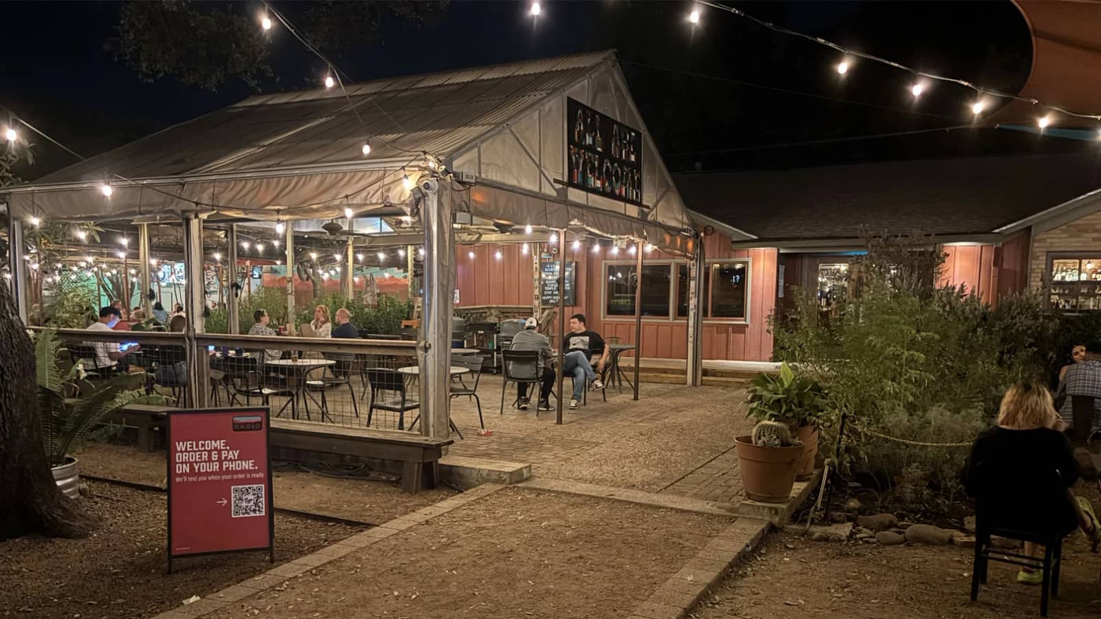 Singles Mingle at Radio Coffee and Beer