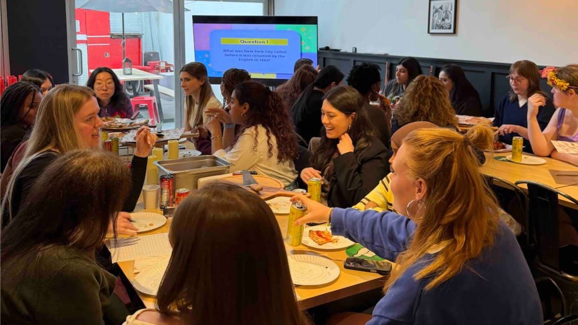 π AUGUST PIZZA & TRIVIA GIRL'S DAY π―ββοΈπ