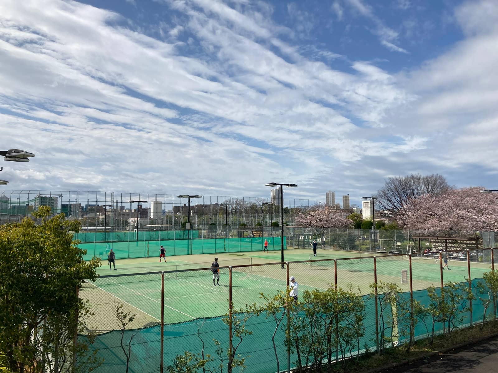 Arakawa Tennis Park for beginners at shizenkoen