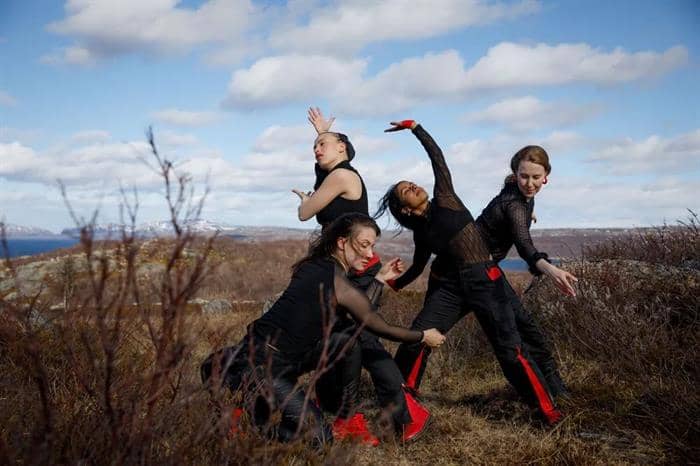 Karhutanssi Dance Company - Vaimovoima