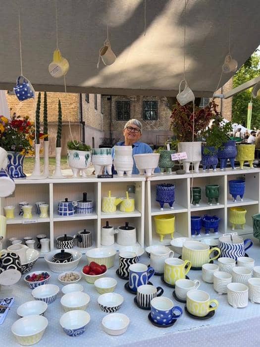 Arts & crafts fair by Oslo Cathedral