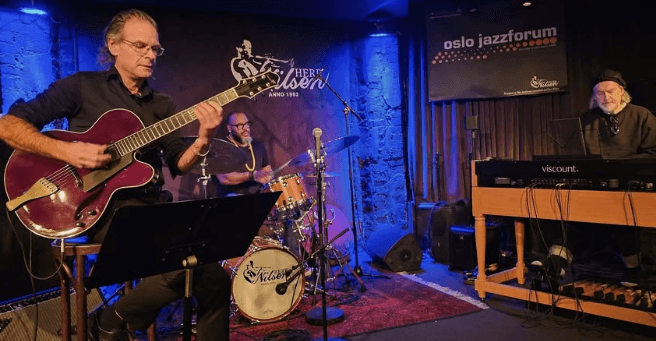 Frode Kjekstad trio "Jazz Detectives" feat. Roy Powell og Raciel Torres