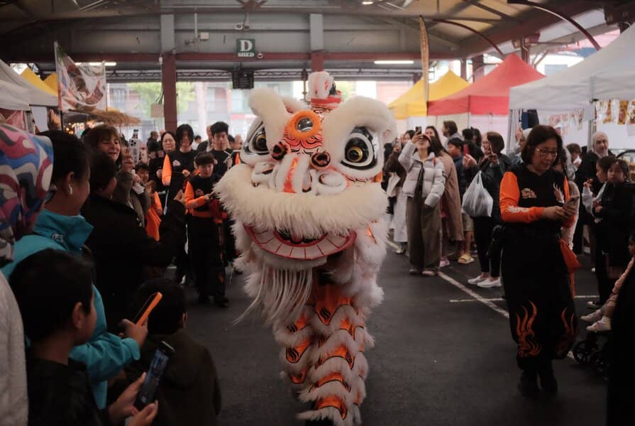 Tram Sarong Festival