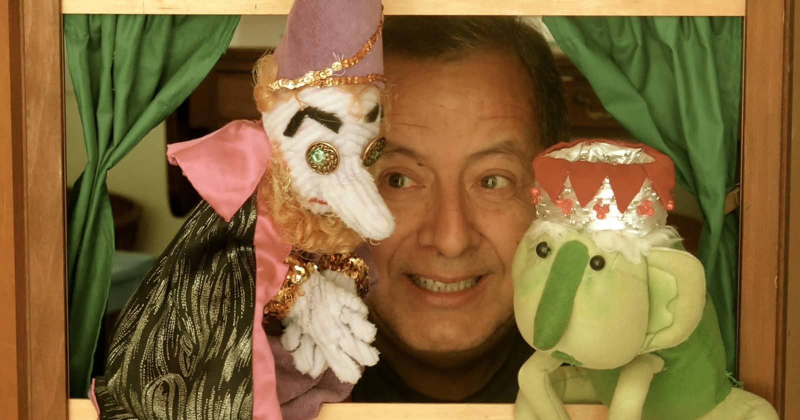 Caterpillar Puppets (Kids’ Show)