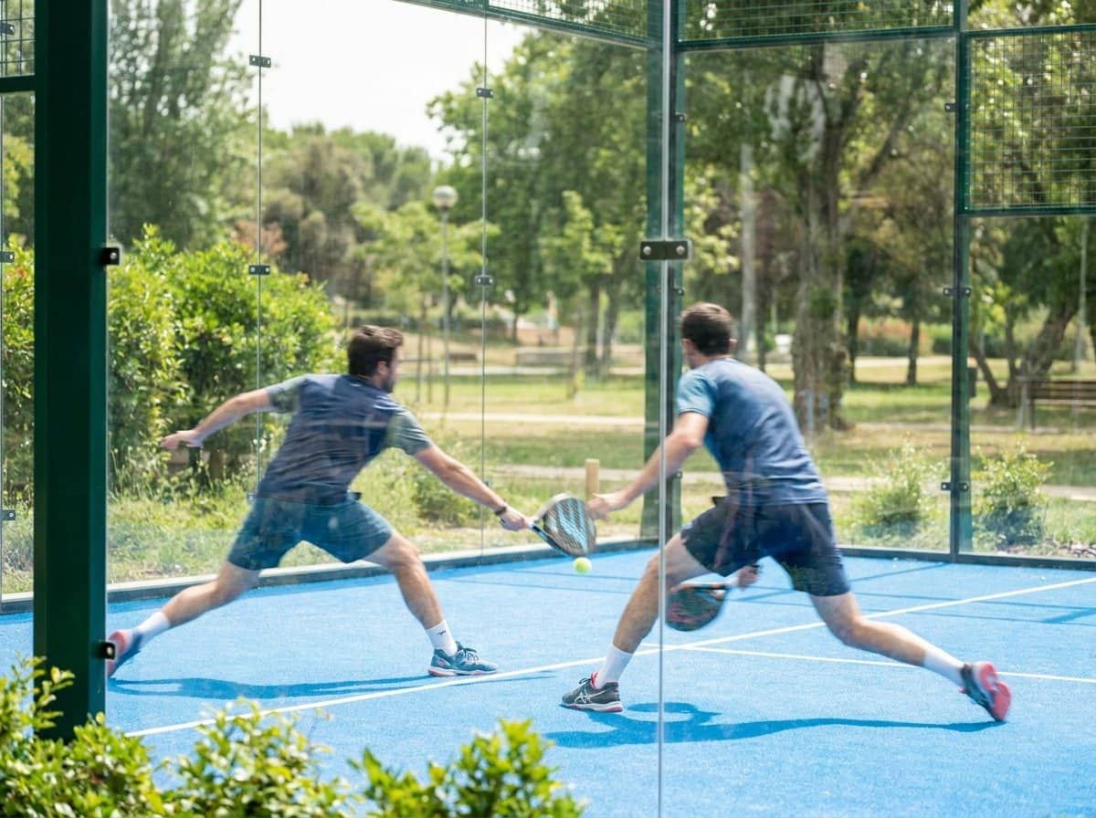 CAMPUS OLÍMPIA Specific Men's Futsal at CEM Bogatell - Ages 7 to 17